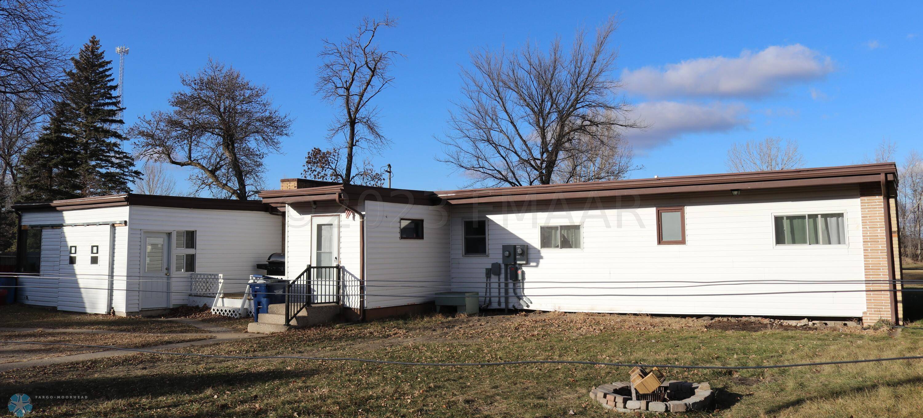 Fingal, ND 58031,605 3RD ST