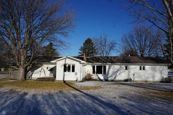 Barnesville, MN 56514,706 4 AVE NE