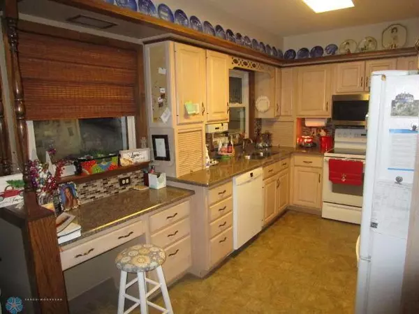 Wahpeton, ND 58075,624 7TH ST N