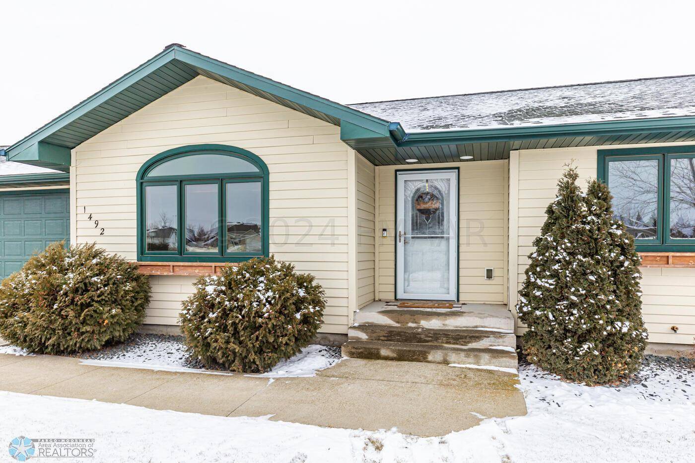 Wahpeton, ND 58075,1492 SPRUCE DR