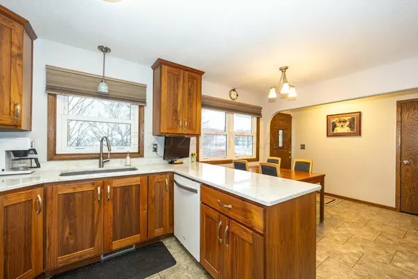West Fargo, ND 58078,115 32 AVE E