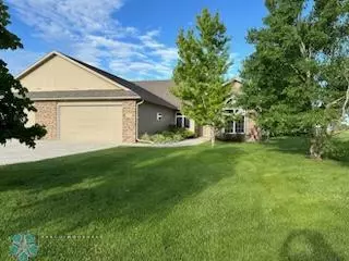 309 49TH AVE SW, Moorhead, MN 56560