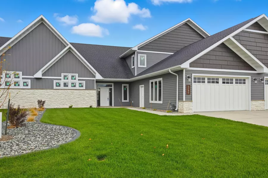 5764 31ST ST S, Fargo, ND 58104