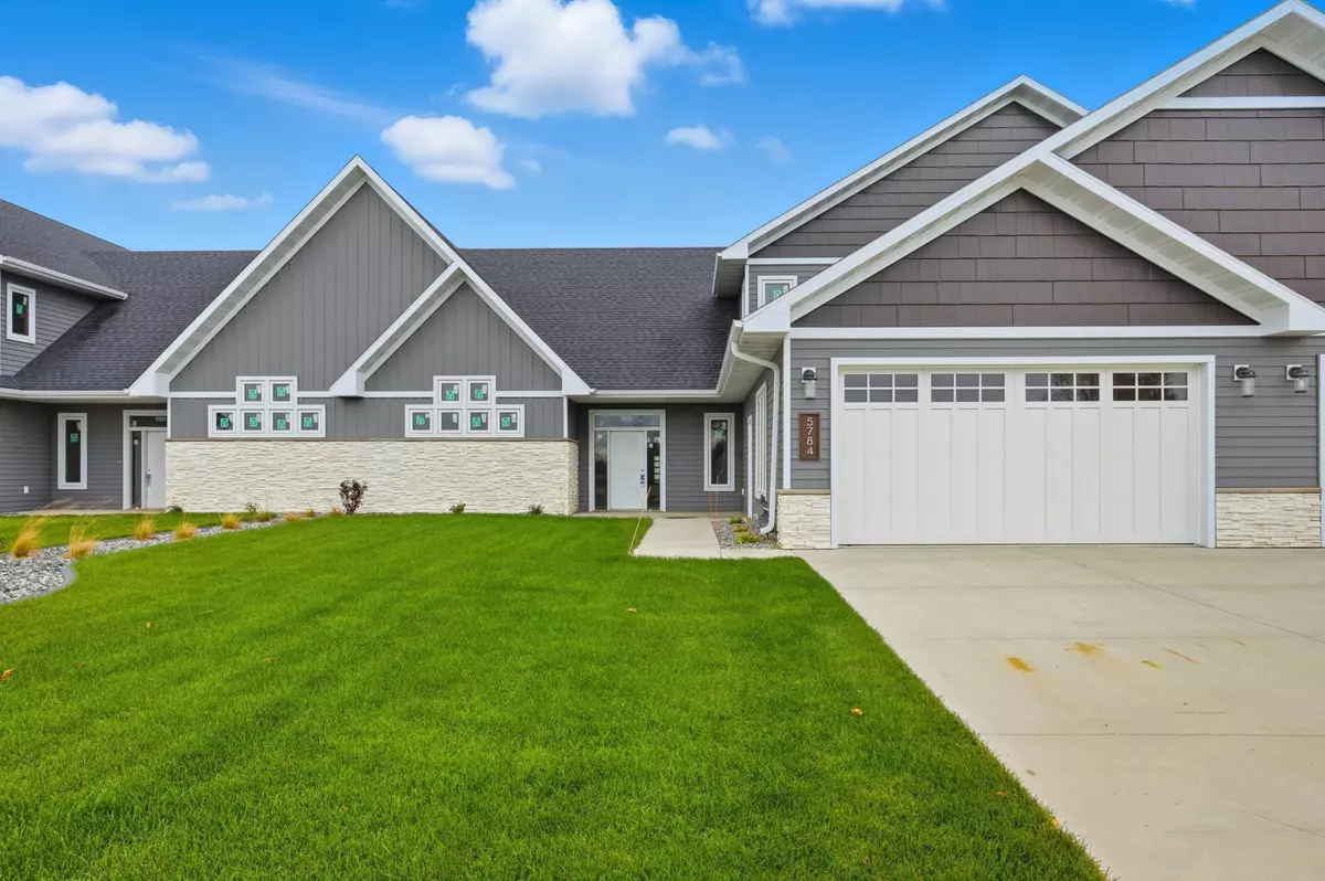 Fargo, ND 58104,5784 31ST ST S