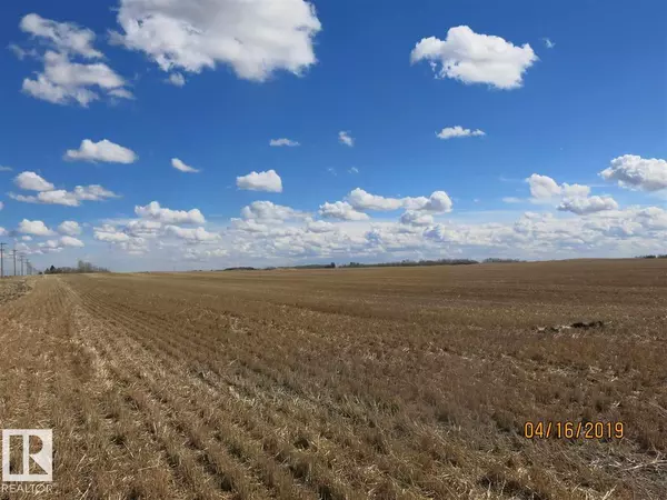 Rural Sturgeon County, AB T8R 1S1,Southeast Twp 560 RR 252