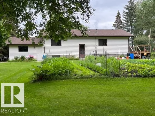 Neerlandia, AB T0G 1R0,5014 48 ST