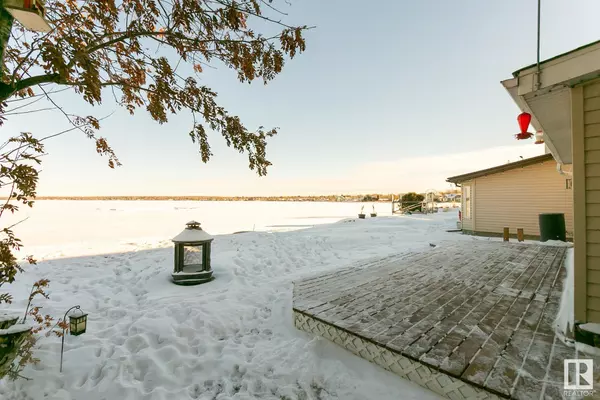 Rural Lac Ste. Anne County, AB T0E 0A0,6326 50 Ave