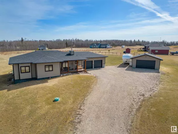 Rural Lac Ste. Anne County, AB T0E 1V0,#16 54406 RGE RD 15