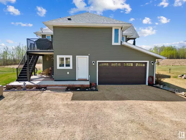 Rural Lac Ste. Anne County, AB T0E 1V0,19A 53509 HWY 43