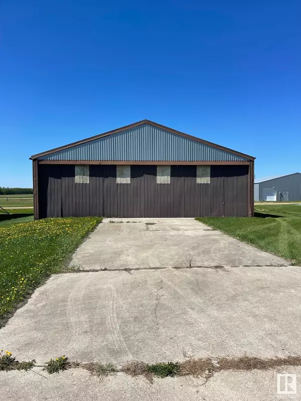 Rural Strathcona County, AB T8E 1H1,10 51401 RGE RD 221