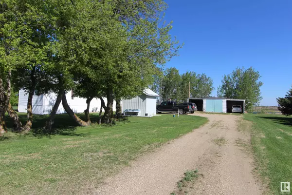 Rural Wetaskiwin County, AB T0C 1L0,225038 Twp Road 474