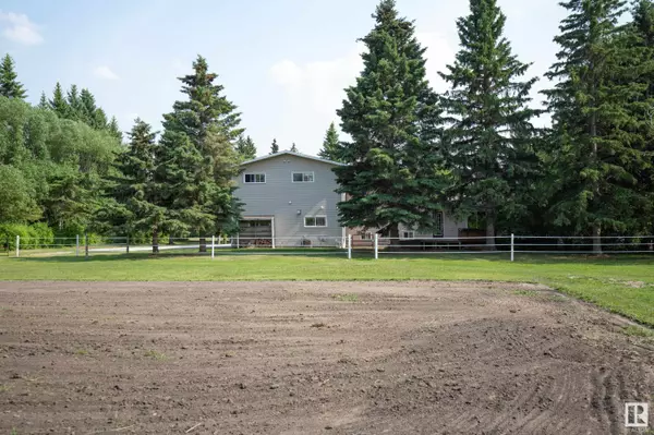 Rural Leduc County, AB T4X 0P4,5130 50342 RGE RD 244 A