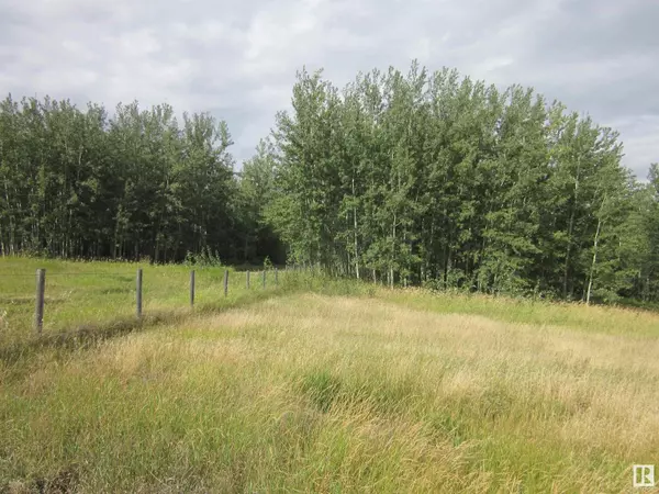 Rural Lac Ste. Anne County, AB T0E 1V0,544 Twp RR 20