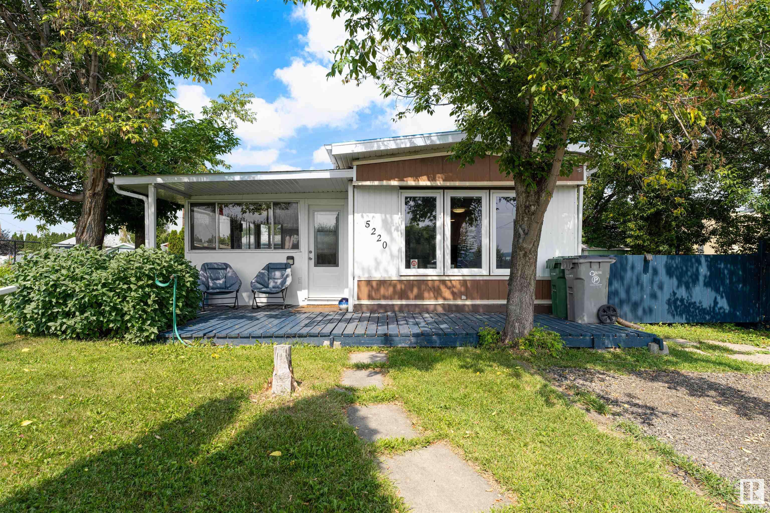 5220 51 AV, Wabamun, AB T0E 2K0