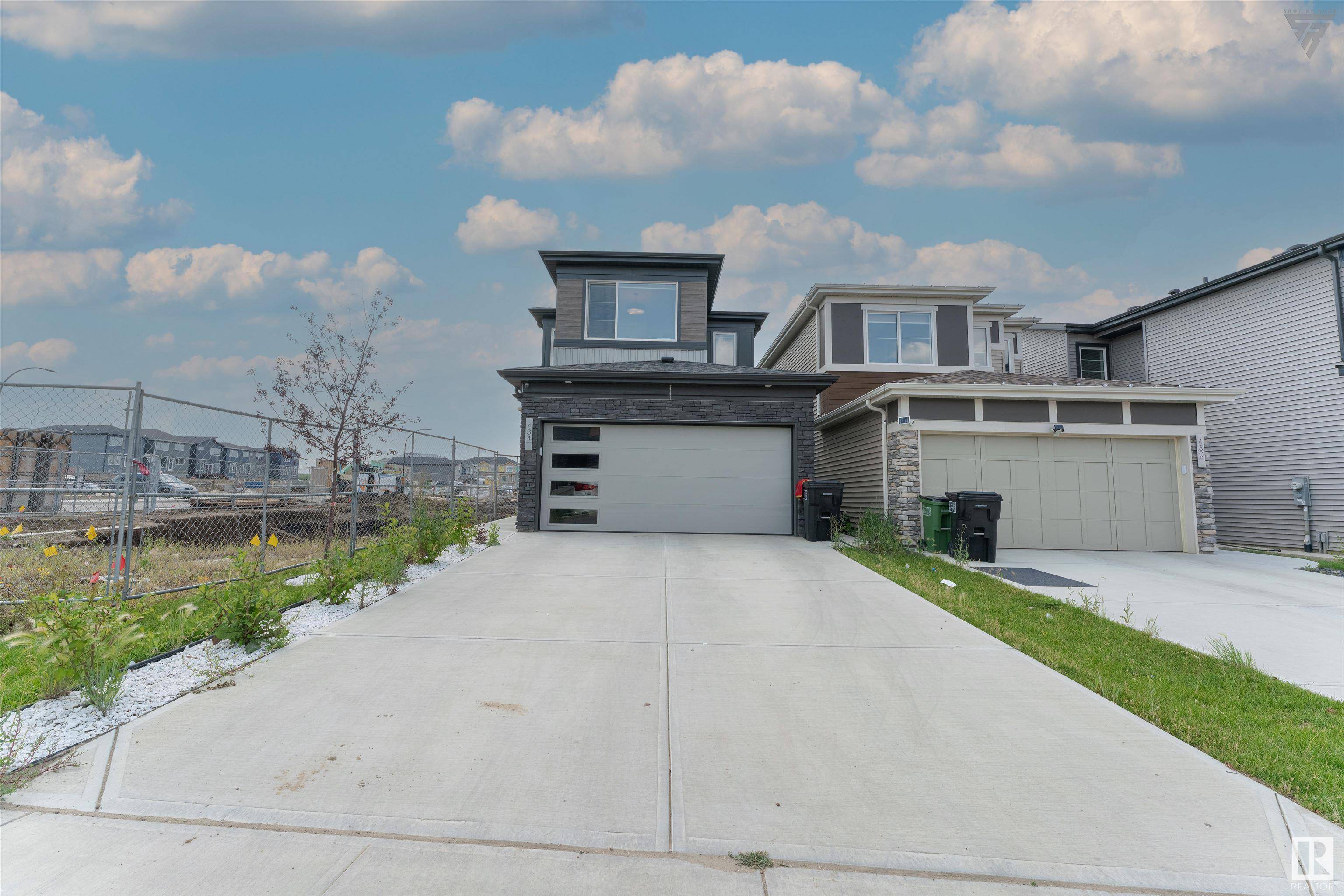 434 36 ST SW, Edmonton, AB T6X 2W6