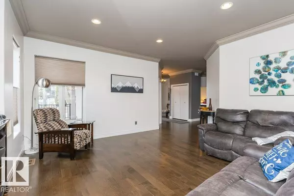 Fort Saskatchewan, AB T8L 2H7,10113 107 ST