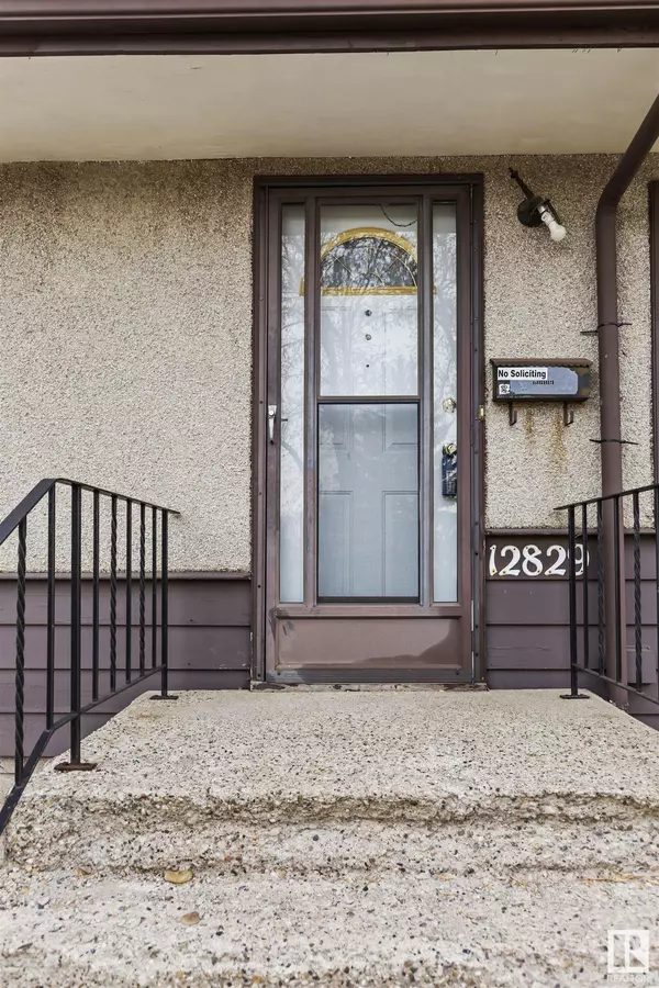 Edmonton, AB T5E 3L7,12829 90 St NW