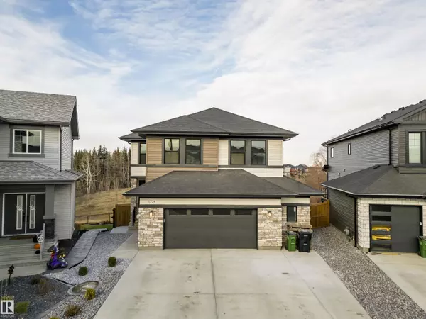 Edmonton, AB T5S 2B9,5724 LARK PT NW