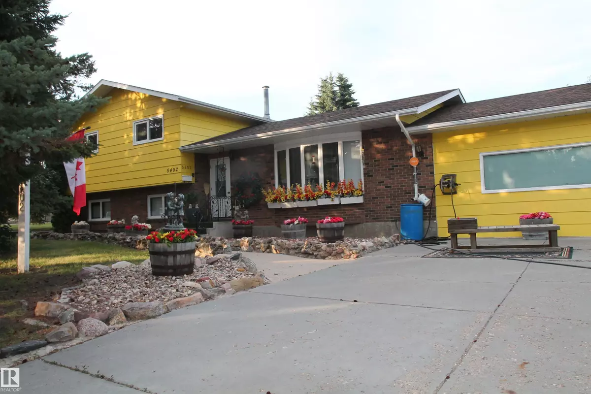 Elk Point, AB T0A 1A0,5402 Circle DR