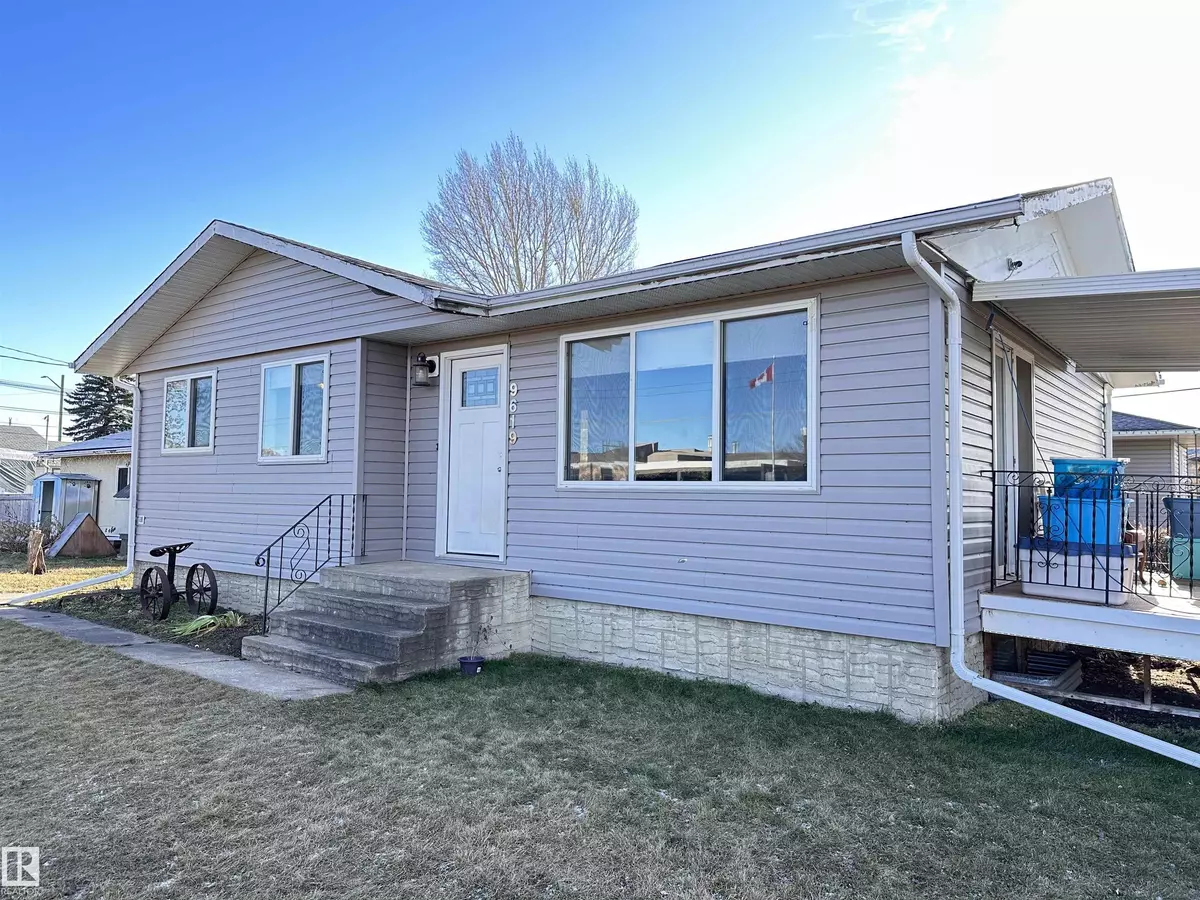 Westlock, AB T7P 2A8,9619 99 AV