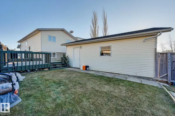 Gibbons, AB T0A 1N0,4016 53 ST