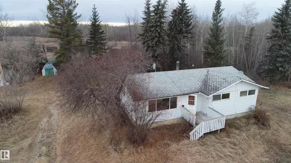 Rural Lac Ste. Anne County, AB T0X 0X0,55510 RGE RD 44