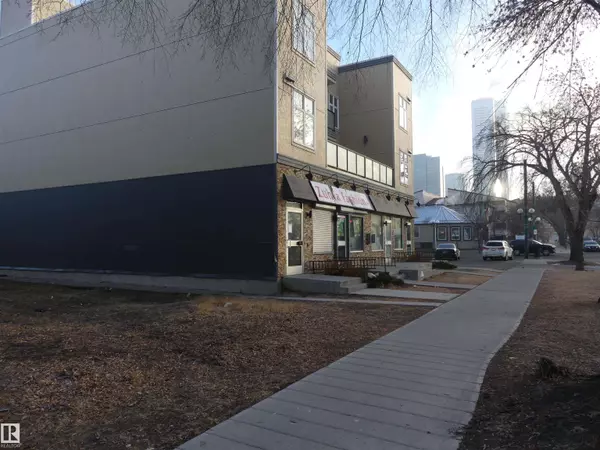 Edmonton, AB T5H 2V7,10707 103 ST NW NW