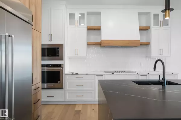 Ardrossan, AB T8E 2M8,8 HAYFIELD GV