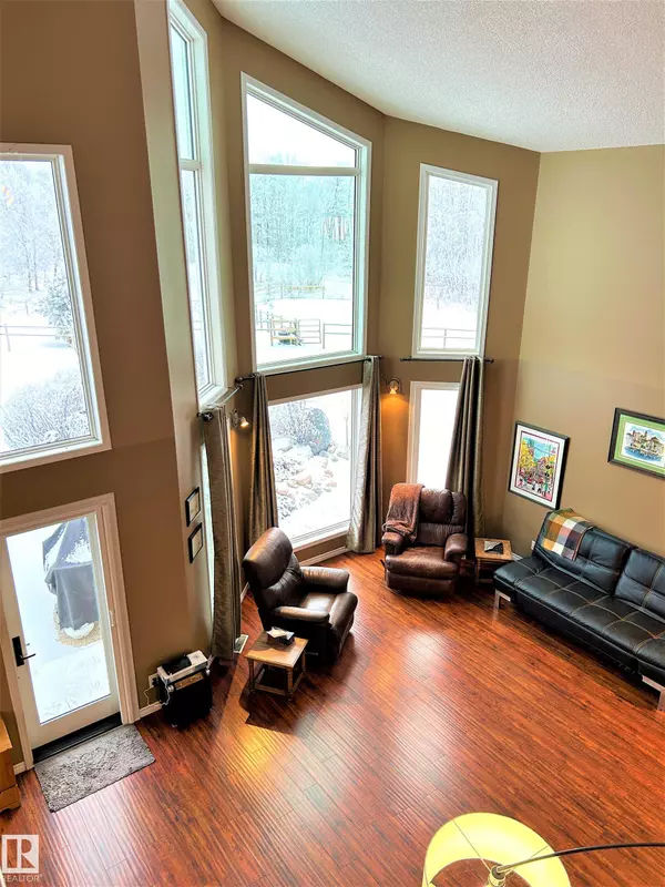 Rural Strathcona County, AB T8A 1A5,52279 RANGE ROAD 214