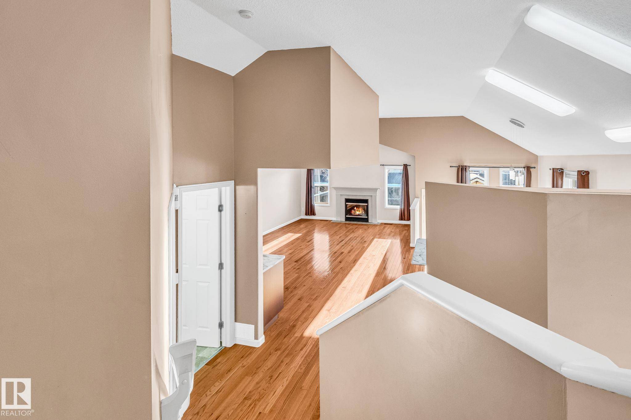Edmonton, AB T6W 1J5,1011 Rutherford PL SW