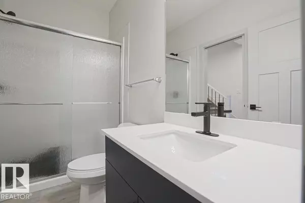 Fort Saskatchewan, AB T8L 0H6,33 SUMAC CL