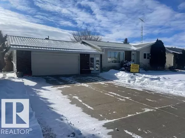 Lamont, AB T0B 2R0,5 PRINCE DR