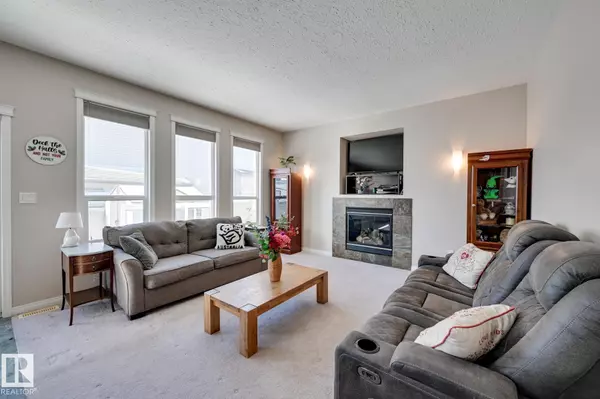 Morinville, AB T8R 0A2,9407 105 AV