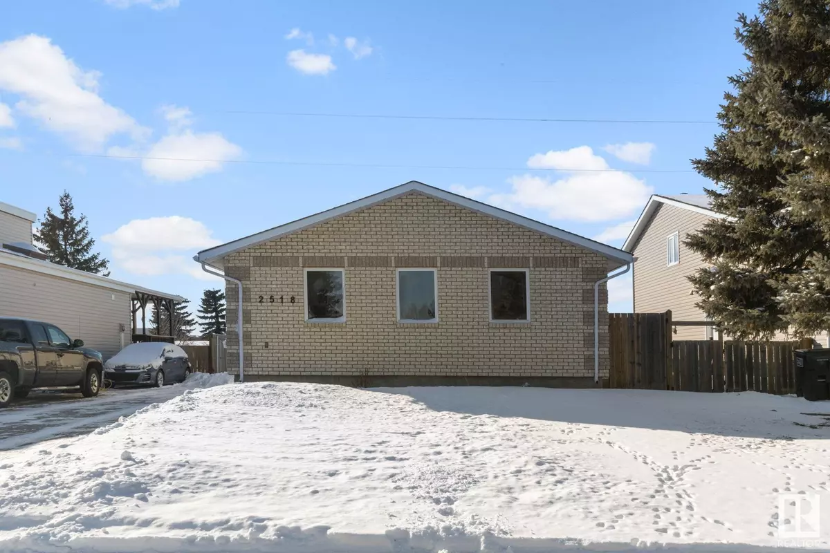 Edmonton, AB T6K 2Z2,2518 89 ST NW