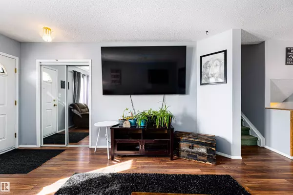 Fort Saskatchewan, AB T8L 4J5,6 BRIDGEVIEW DR