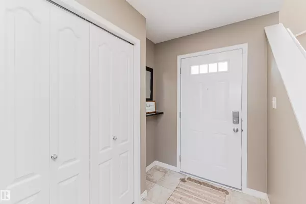 Fort Saskatchewan, AB T8L 0H4,118 WOODBRIDGE LI