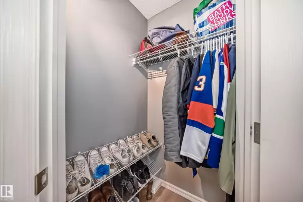 Fort Saskatchewan, AB T8L 0E2,32 BREMNER CR