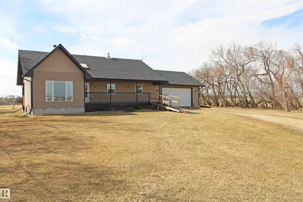 Rural Wetaskiwin County, AB T9A 1W9,233051 HWY 613