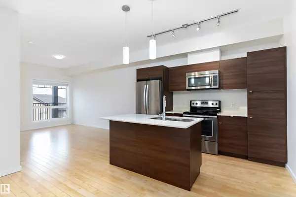 Edmonton, AB T5Z 0N1,#411 9517 160 AV NW