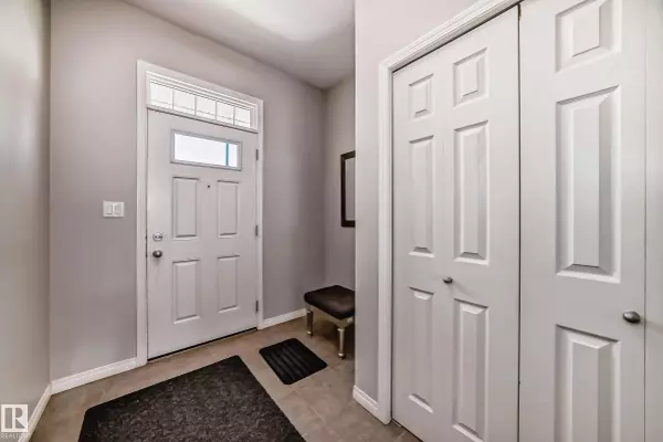 Edmonton, AB T6X 1A2,2209 86 ST SW