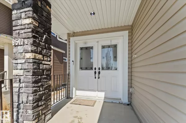 Morinville, AB T8R 0B5,9510 102 AV