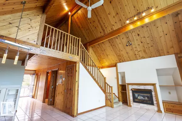 Rural Strathcona County, AB T8G 1E9,261 51268 RGE RD 204