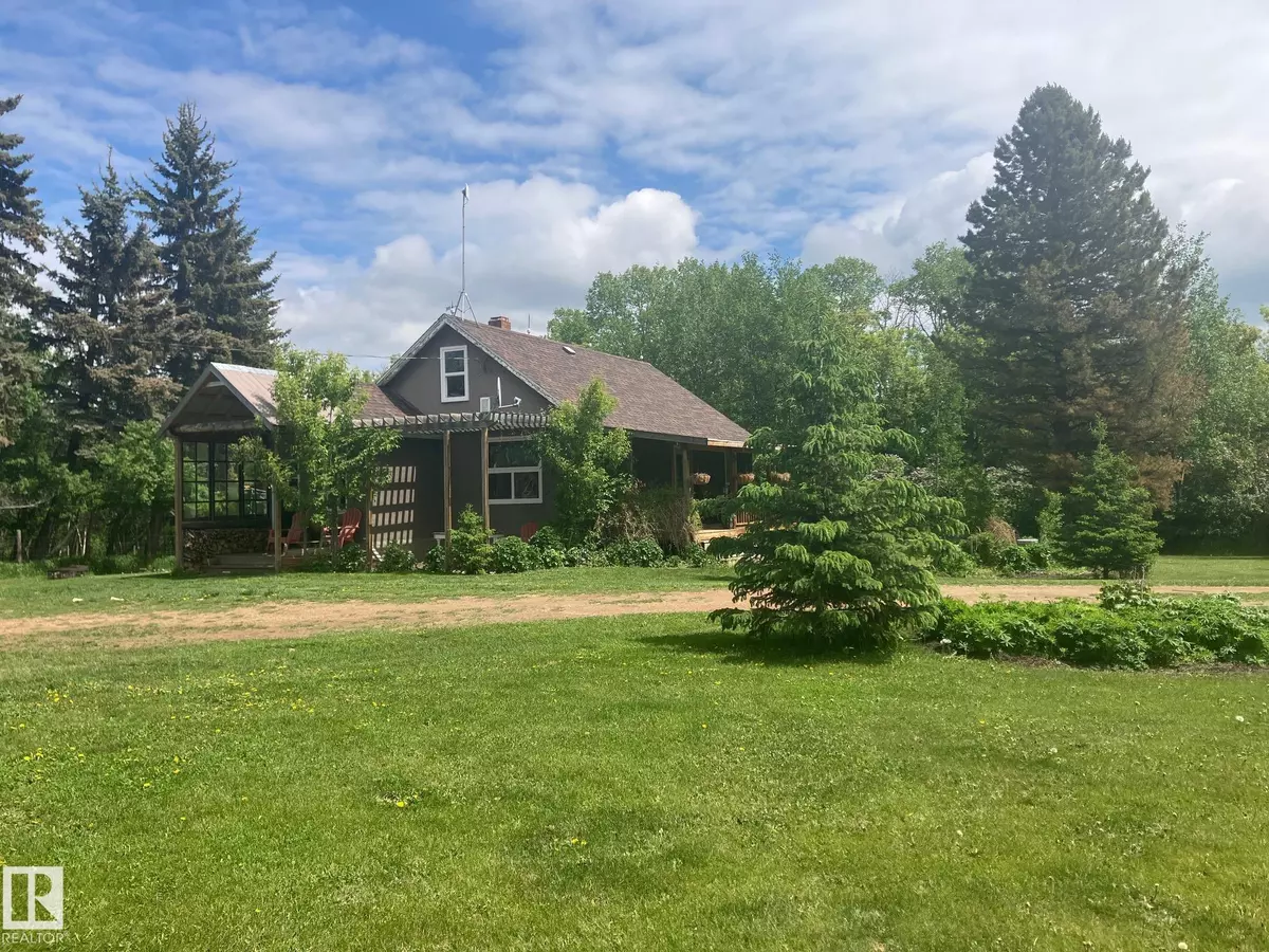 Rural Wetaskiwin County, AB T0C 0L0,475002 RGE RD 222