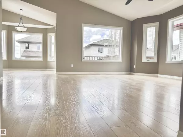 Morinville, AB T8R 0B2,10406 94 ST