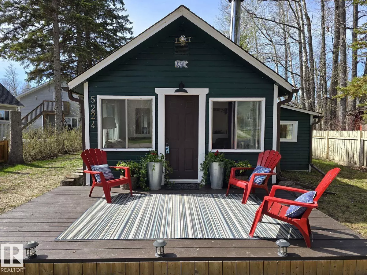 Rural Lac Ste. Anne County, AB T0E 0A0,5224 48 AV