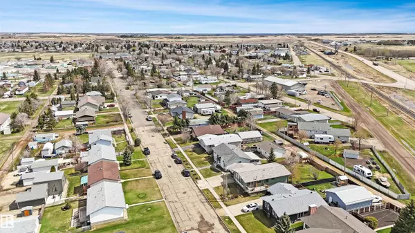 Lamont, AB T0B 2R0,5543 52 AV