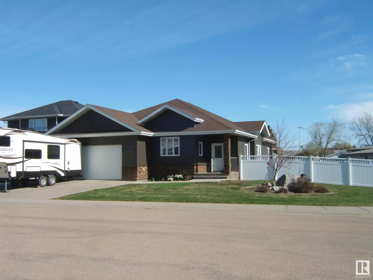 Vegreville, AB T9C 1E2,4502 56A AV