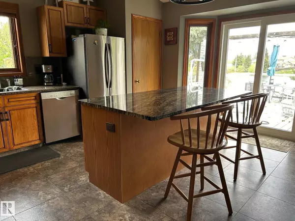 Morinville, AB T8R 1C7,10603 89 ST