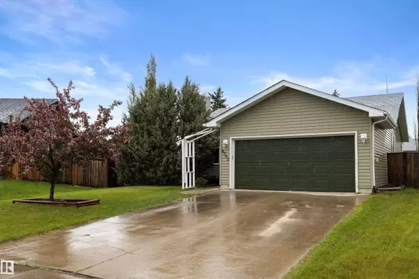 Morinville, AB T8R 1C4,8702 104 AV