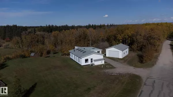 Rural Sturgeon County, AB T8T 1H8,25028A RICHFIELD DR